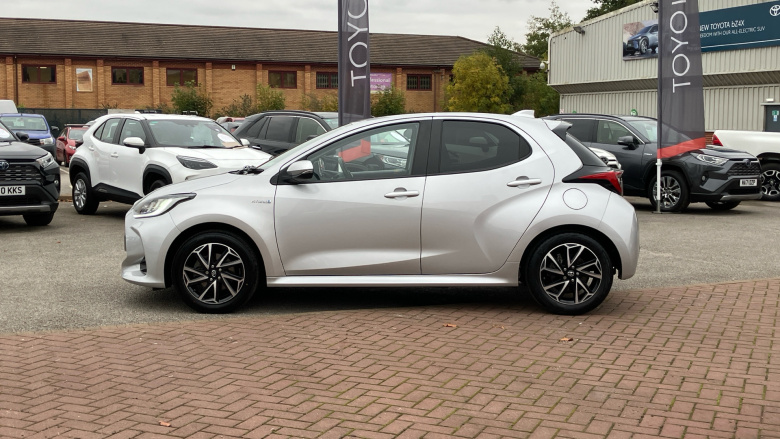 Toyota Yaris 1.5 Hybrid Design 5dr CVT Hybrid Hatchback